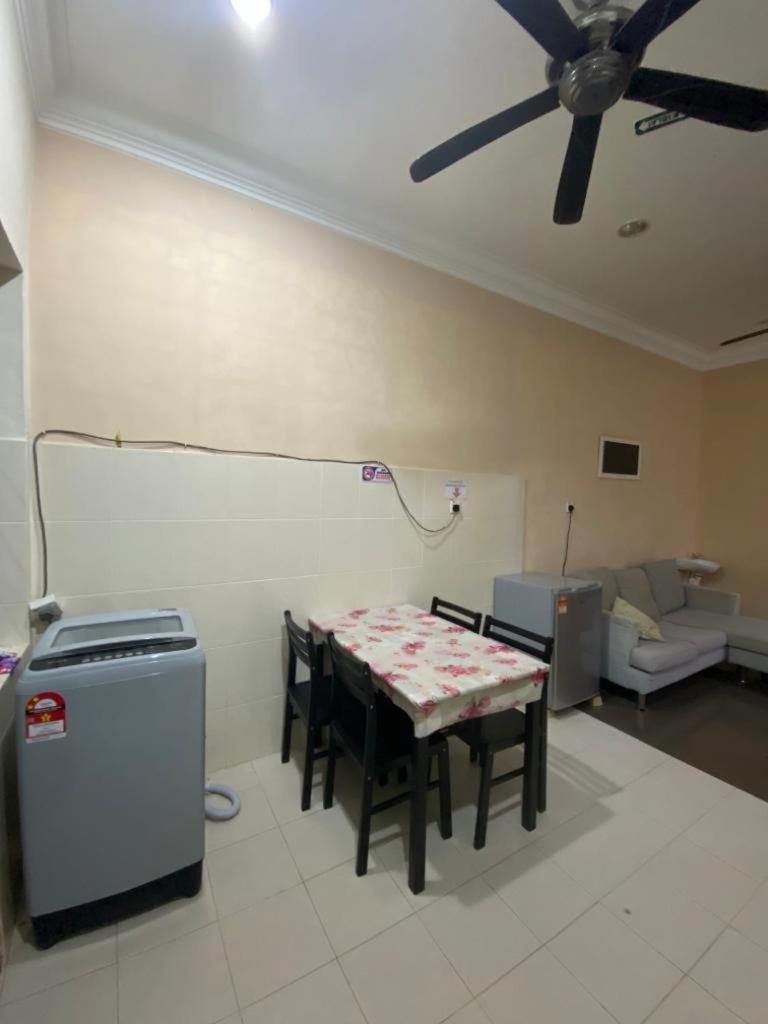 Homestay Tok Ma 1 Alur Tuman Marang Exterior foto