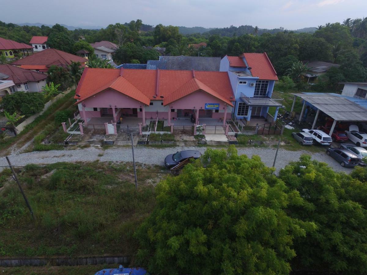 Homestay Tok Ma 1 Alur Tuman Marang Exterior foto